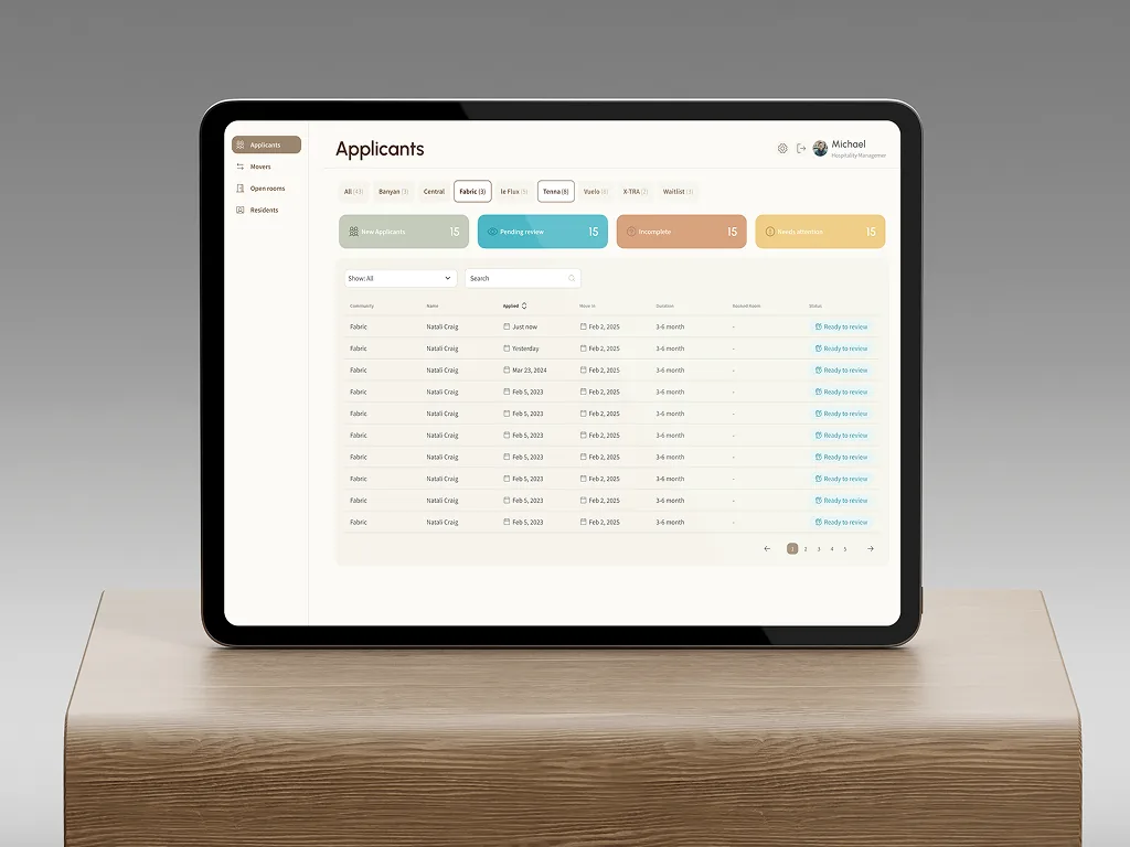 TomoDomo applicants view on a tablet